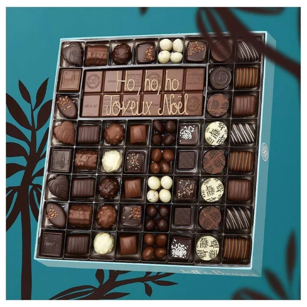 BOX OF 54 CHOCOLATES AND CUSTOMIZABLE TABLET