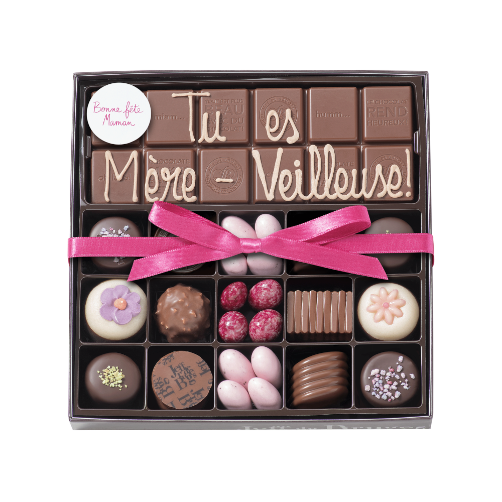 BOÎTE SPÉCIALITÉ FÊTE DES MÈRES 15 CHOCOLATS ET TABLETTE