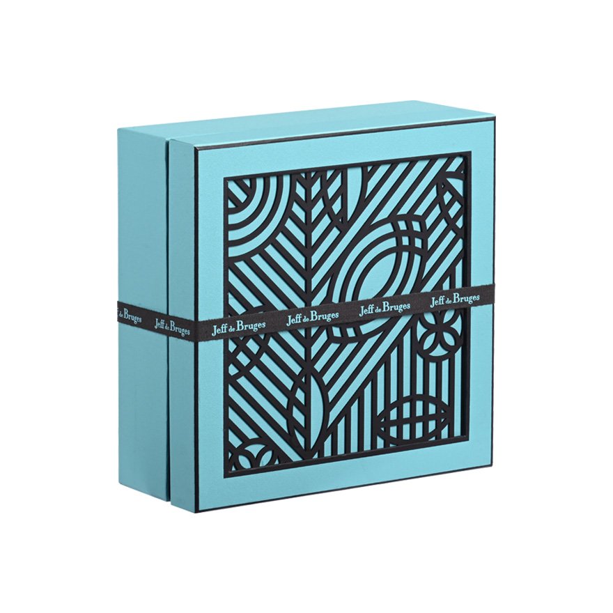 BOITE CARRÉE 36 CHOCOLATS ASSORTIS