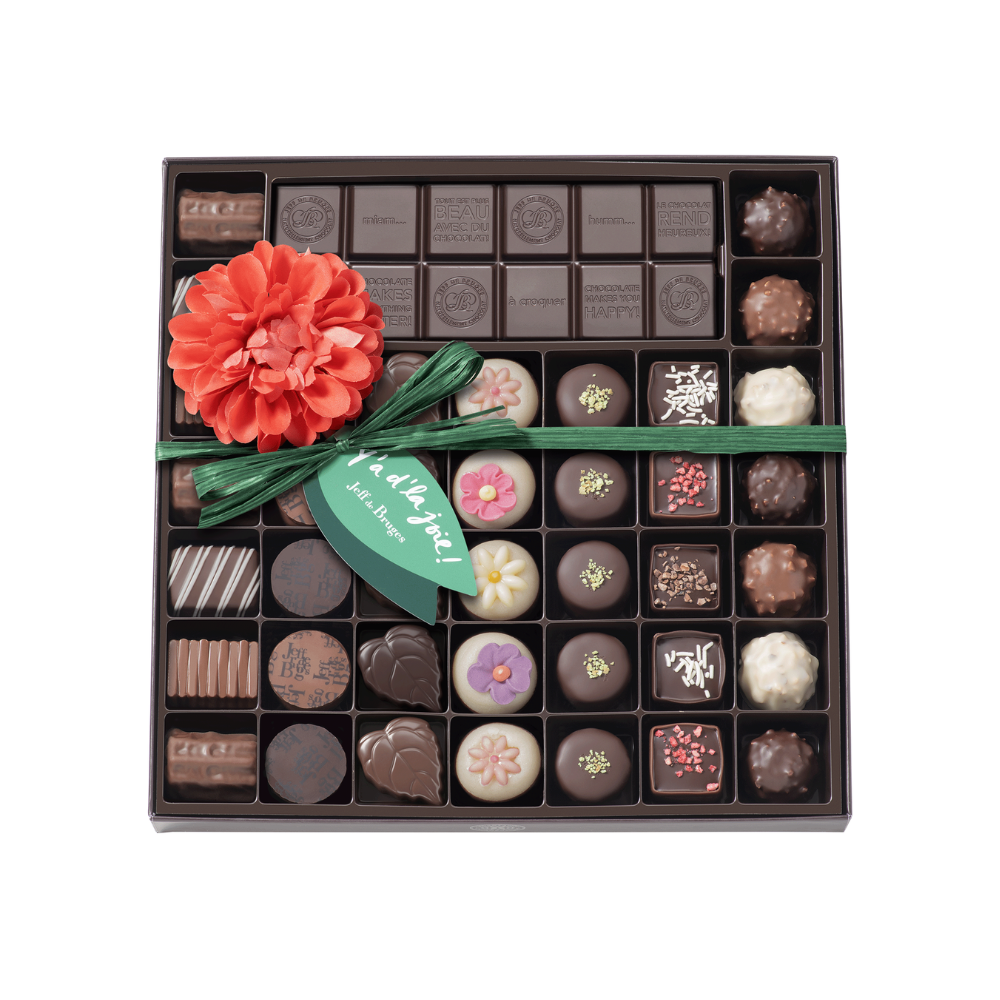 BOITE SPÉCIALITÉ 39 CHOCOLATS DE PRINTEMPS ET SA TABLETTE PERSONNALISABLE