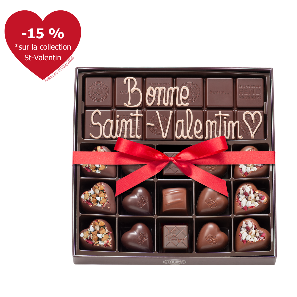 BOX OF 15 ASSORTED CHOCOLATES AND PERSONALIZED BAR