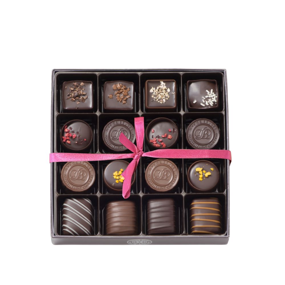 MOTHER'S DAY SPECIALTY BOX 16 CHOCOLATES