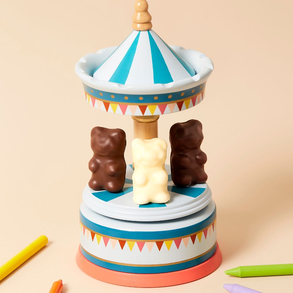 BUCKET OF 69 MARSHMALLOW BEARS