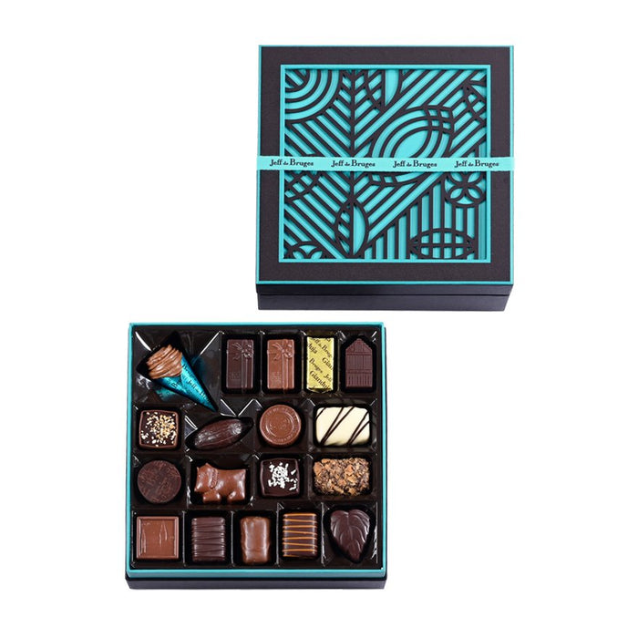 BOITE CARRÉE 454 G CHOCOLATS ASSORTIS